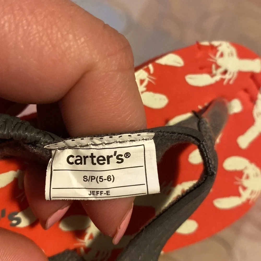 Carter’s toddler sandals size small (5-6)